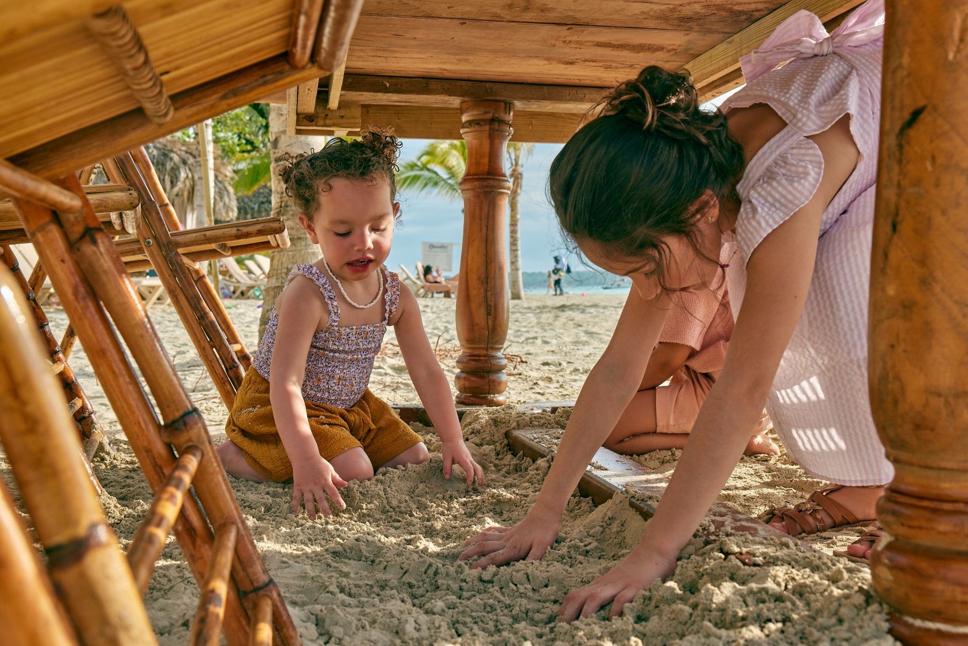 BNG-Lifestyle-Kids-Playing-Under-Table-11.jpg