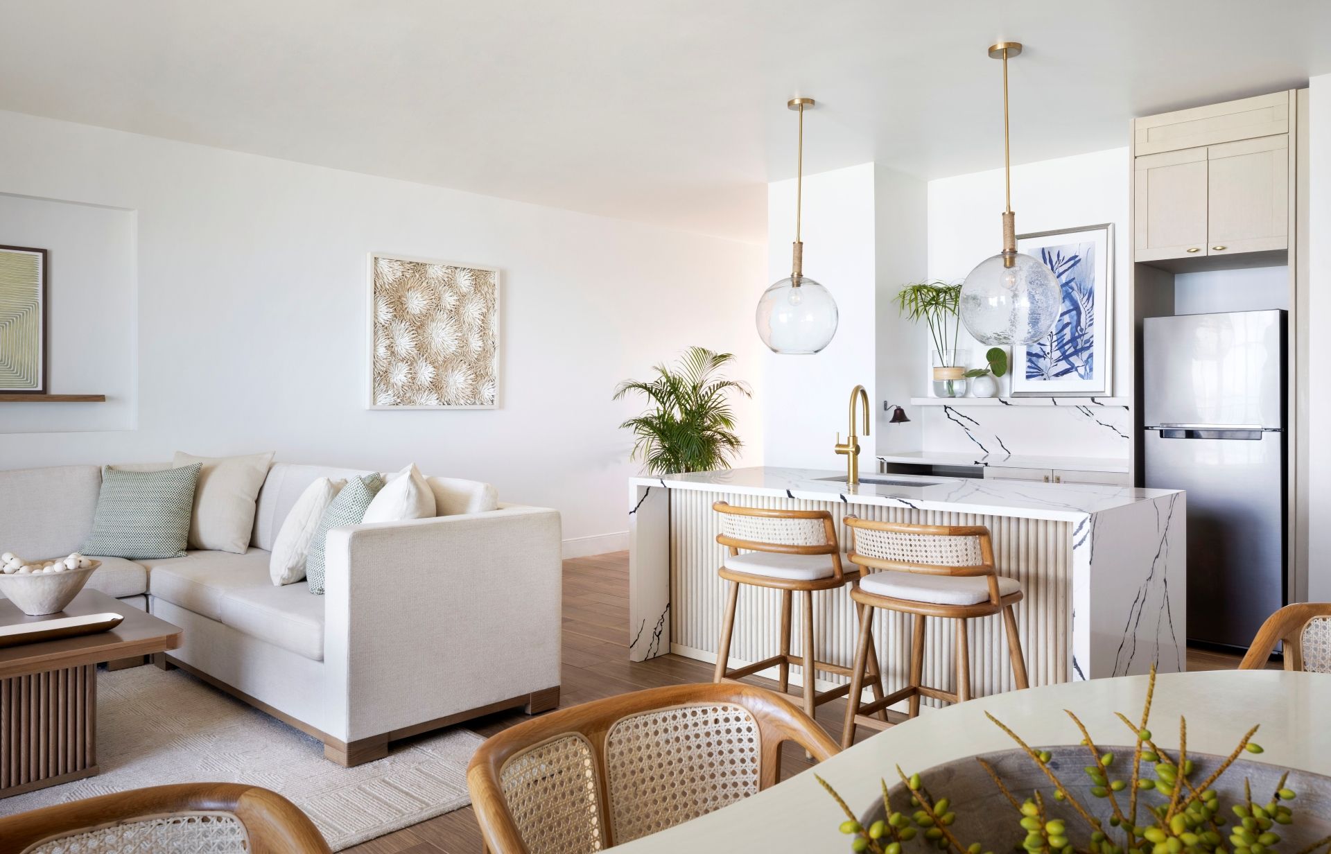 BNG-Room-4RT-Kitchen.jpg