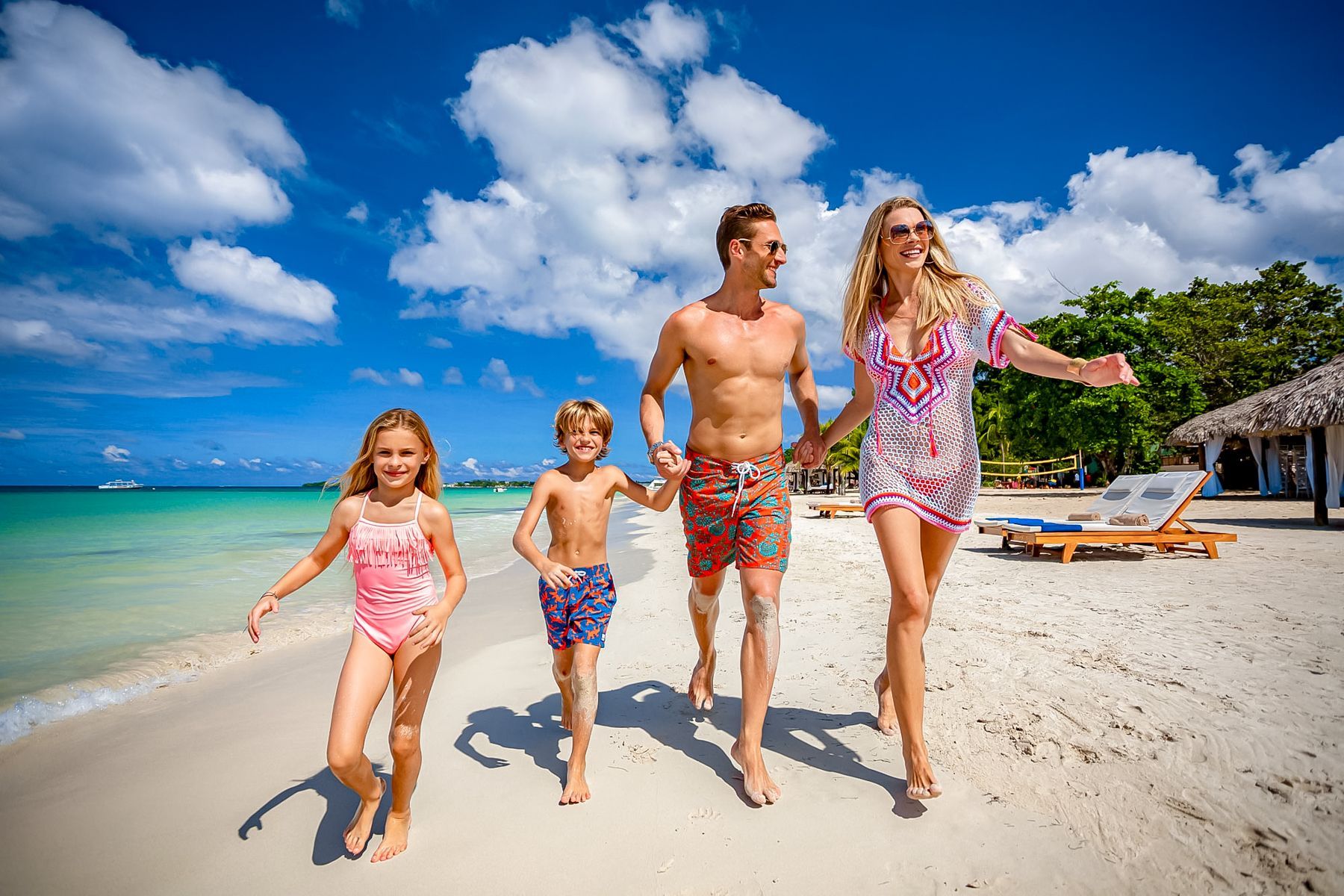 Beaches-Negril-Jamaica-Seven-Mile-Beach-Family.jpg