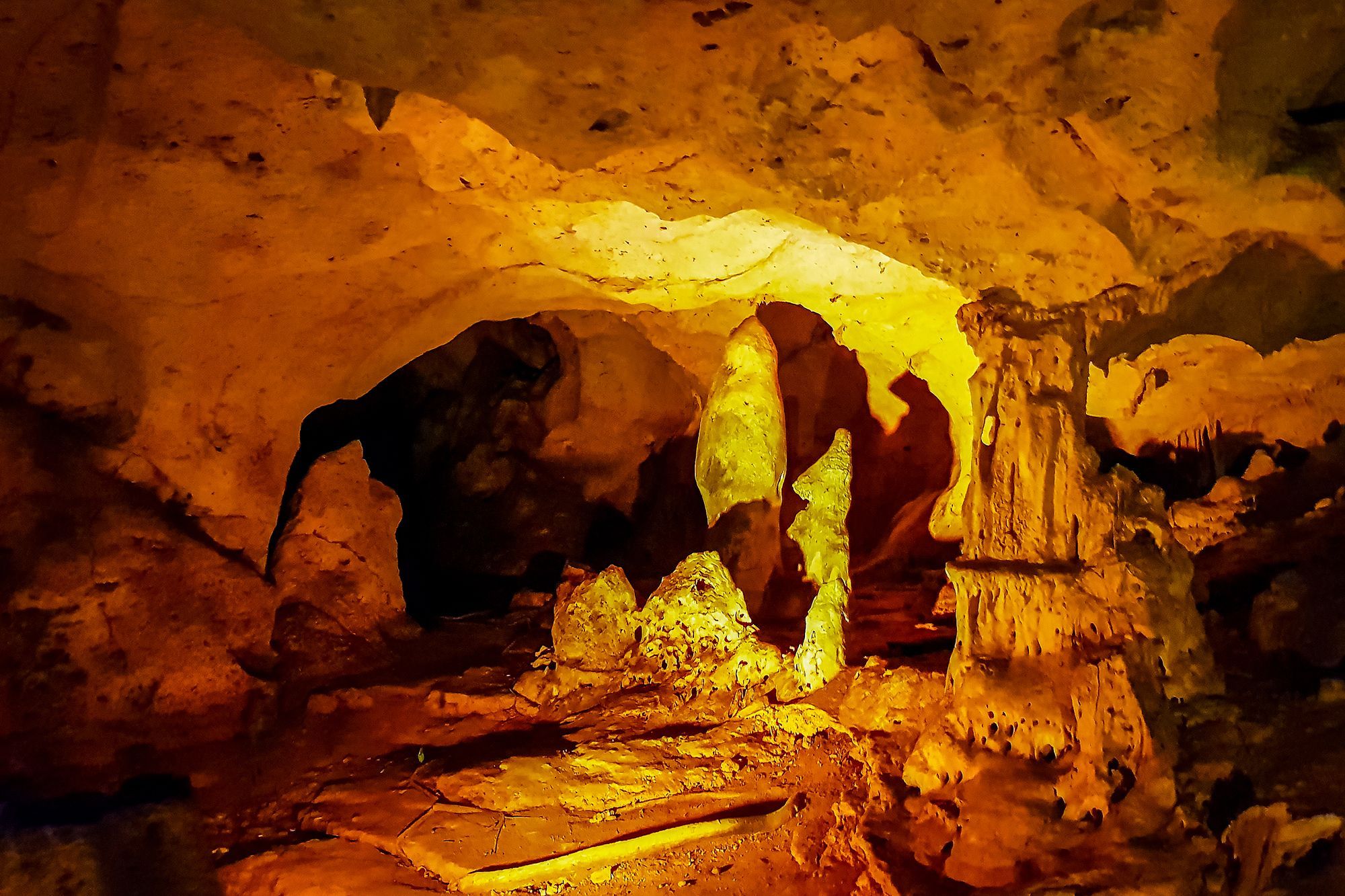 Green-Grotto-Caves-Jamaica-Interior.jpg