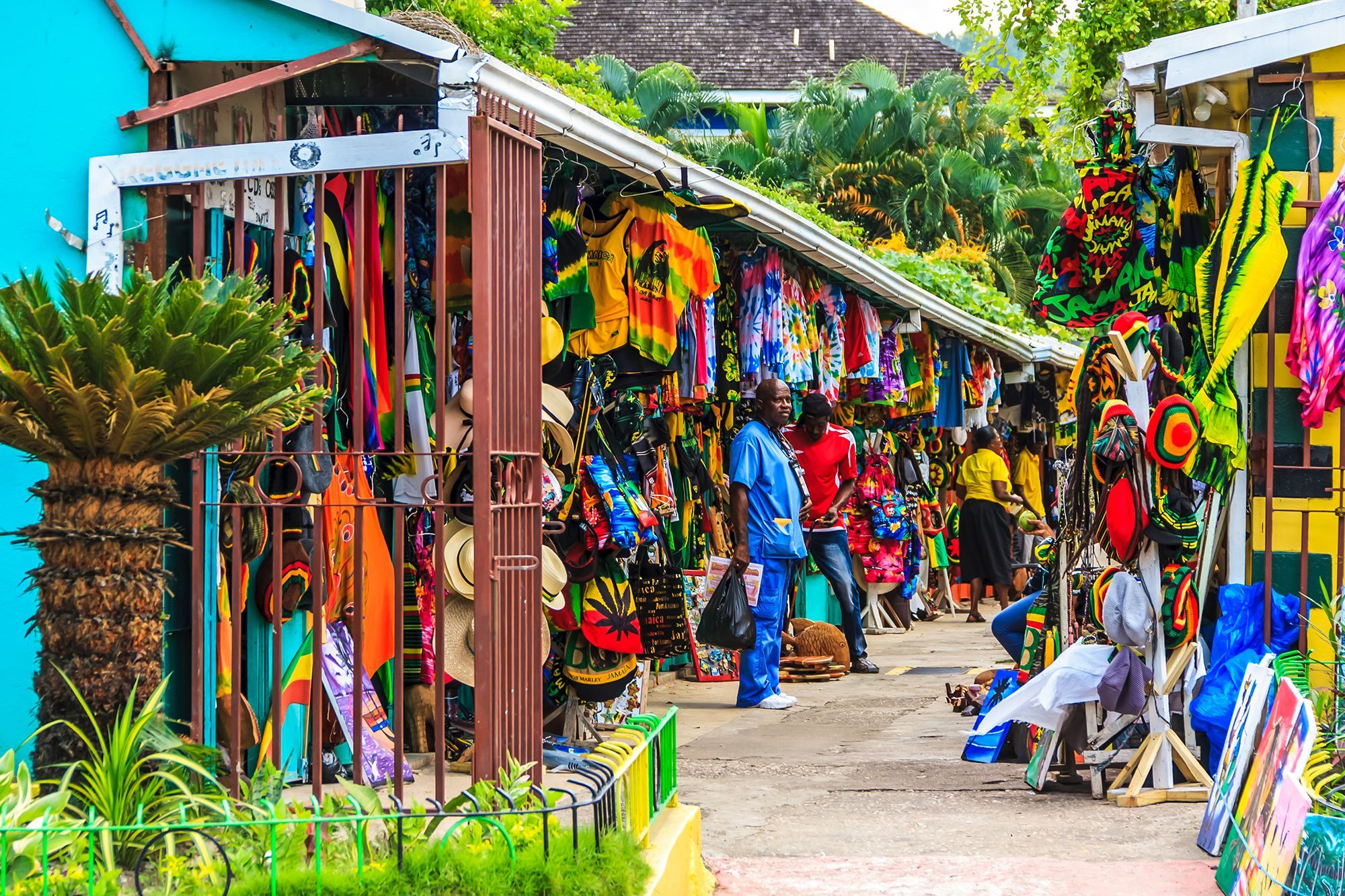 Jamaica-Shopping-Ocho-RIos-Souvenir-Street-Market.jpg