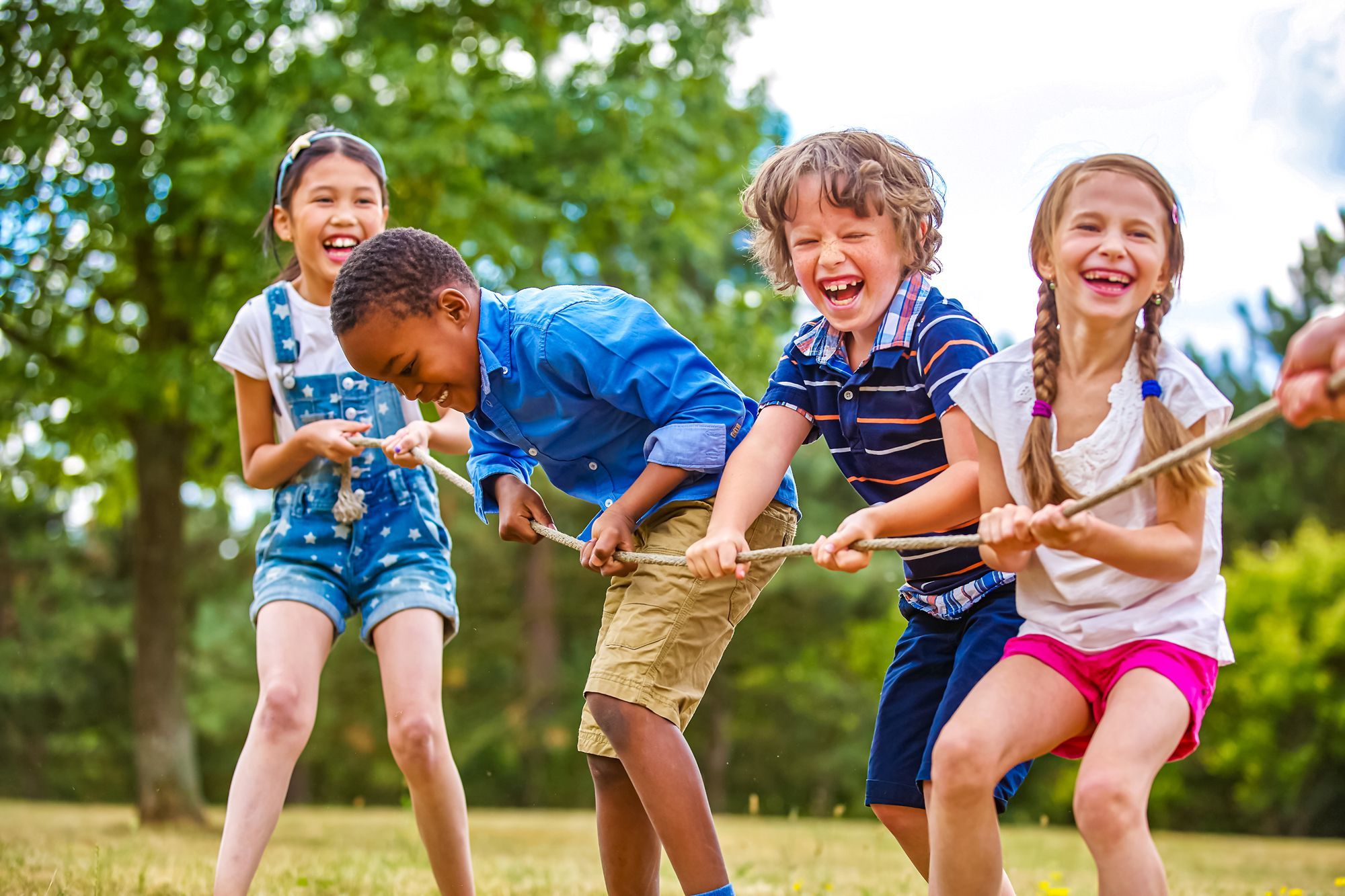 Kids-Friends-Playtime-Screen-Time.jpg