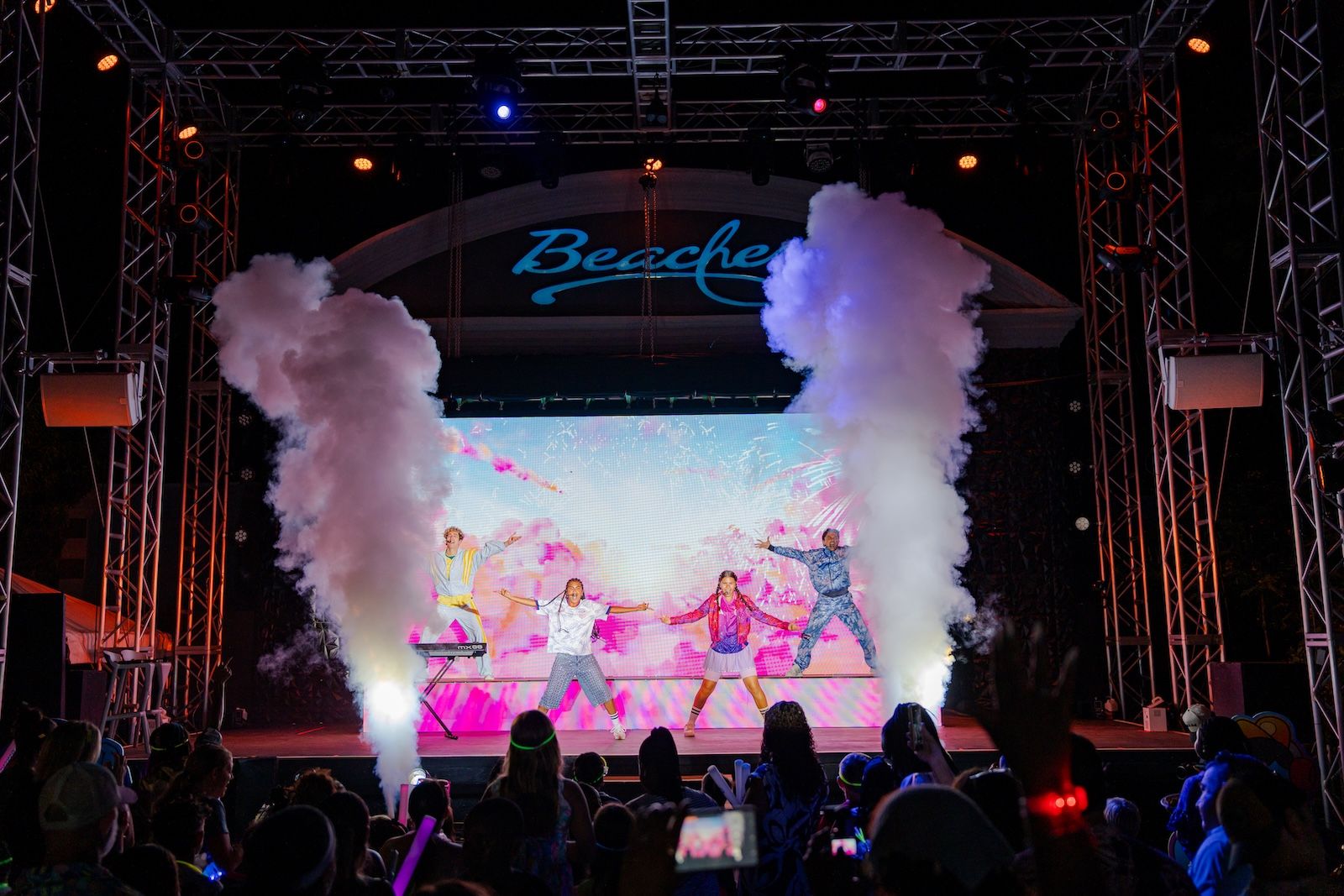 Kidz Bop at Beaches Turks and Caicos24.jpg