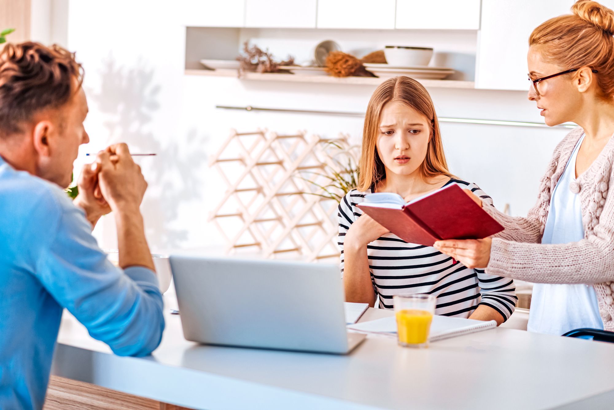Parents-Explain-Screen-Time.jpg