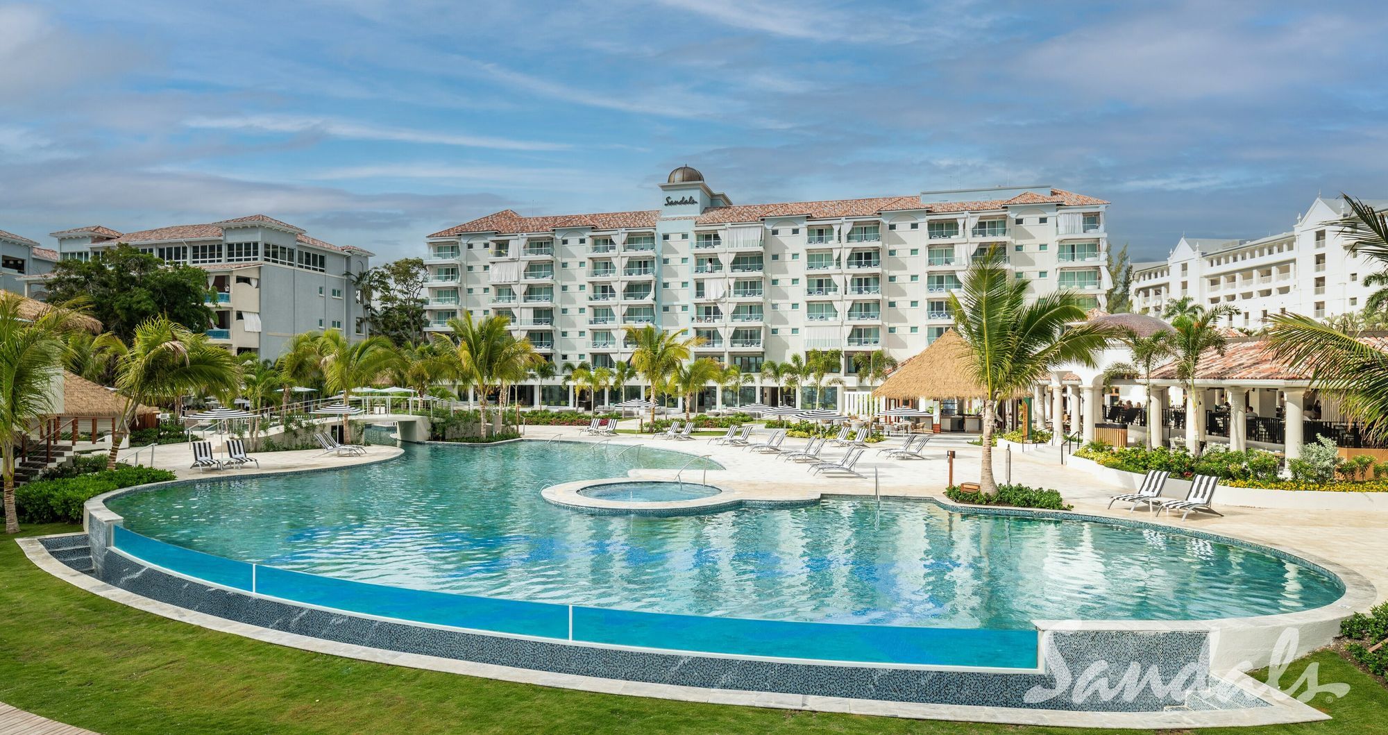 Web-Version-SDR-Pool-West-Pool-1.jpg