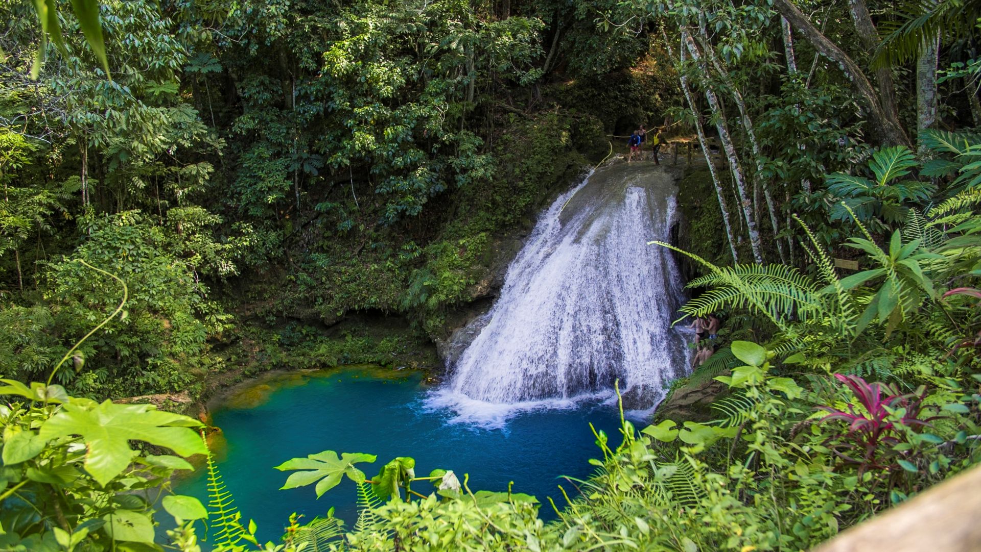 blue-hole-jamaica-waterfall.jpg