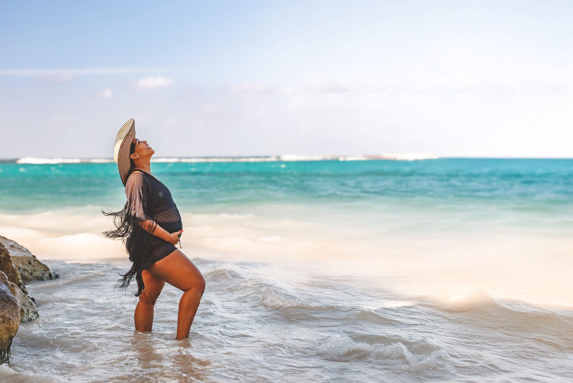nicole-ocean-looking-up.jpg