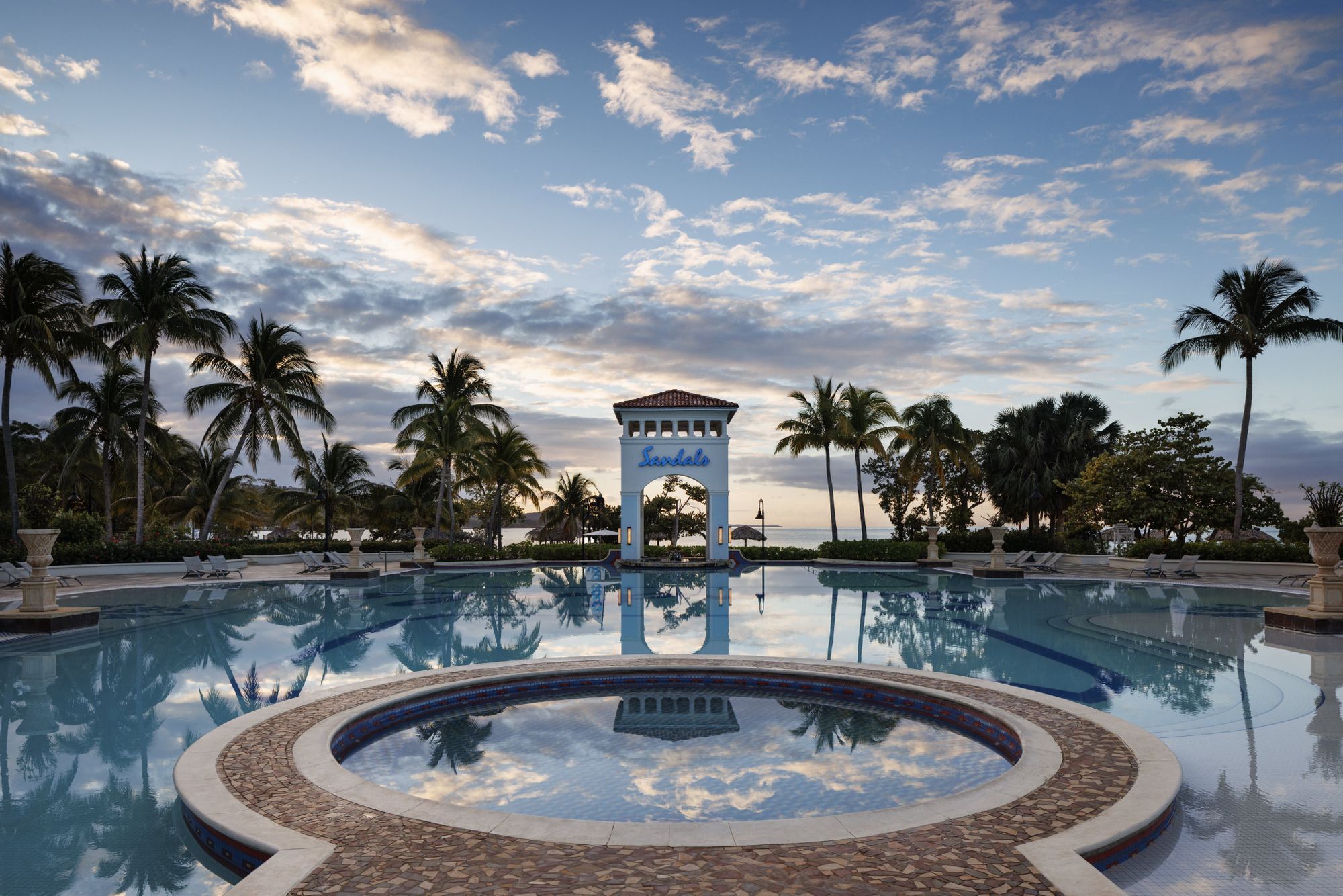 sandals-south-coast-swim-up--1-.jpg
